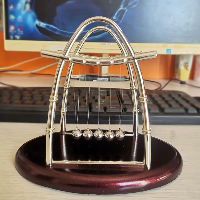 Newton Cradle Balance Ball Phy - огляд і ціна Newton Cradle Large